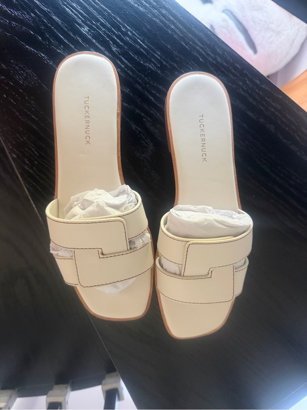 Tuckernuck White Leather Slide Sandals with Tan Sole Edge - Picture 3 of 7
